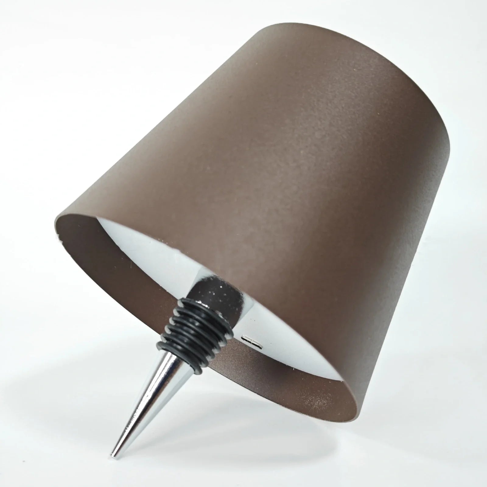 Wireless LED desk lamp in black tricolour finish, bottle-shaped with detachable base and touch control for 2000mAh powered lighting