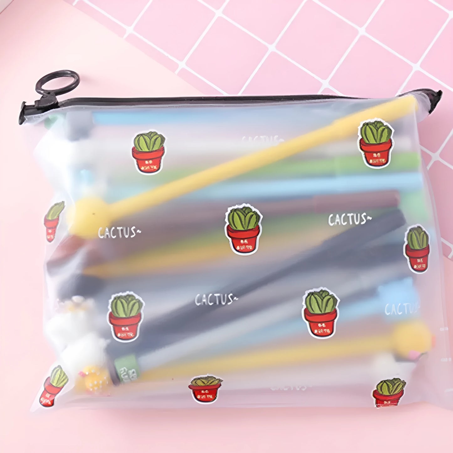 Marvel cactus character 20-pen set with 21cm plastic storage case showing 0.5mm black ink pens
