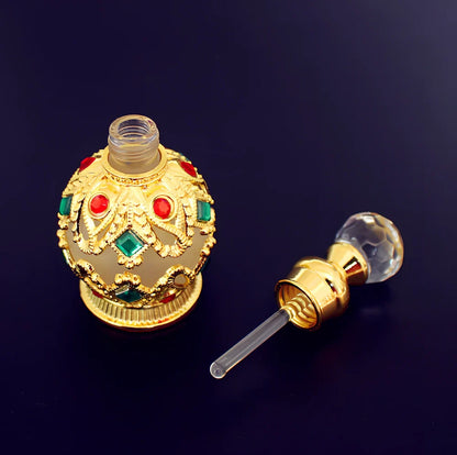 Arabic style glass perfume bottle with zinc alloy hardware and electroplated finish in choice of colours