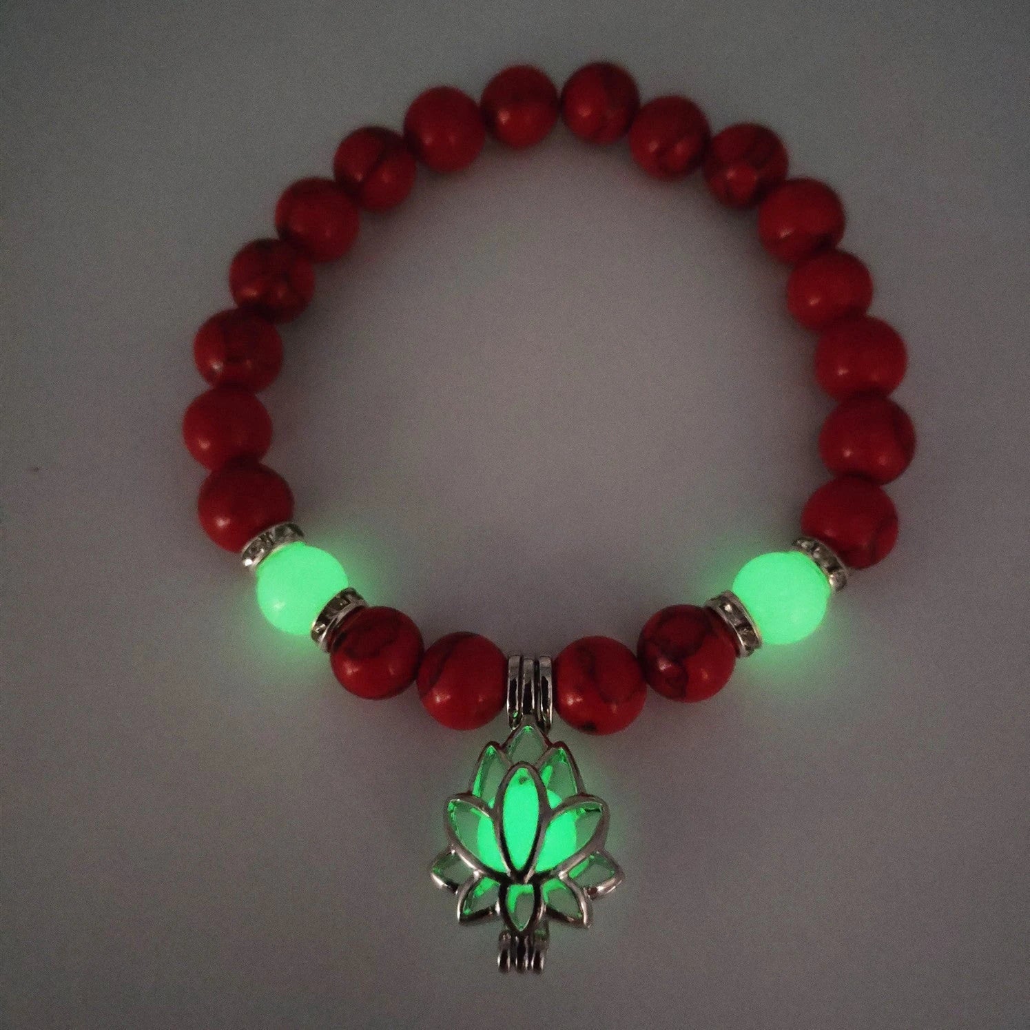 Glow-in-the-Dark Lotus Stone Bracelet with Adjustable Elastic Design for Yoga, Meditation, and Everyday Wear
