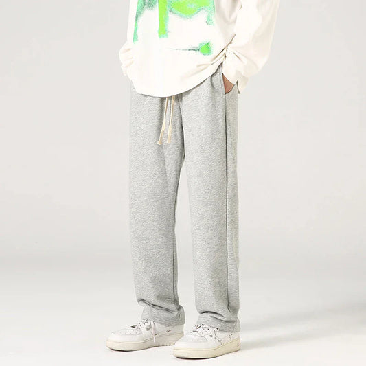 Loose, comfortable casual trousers in a variety of classic colours for the British style enthusiast
