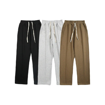 Loose, comfortable casual trousers in a variety of classic colours for the British style enthusiast