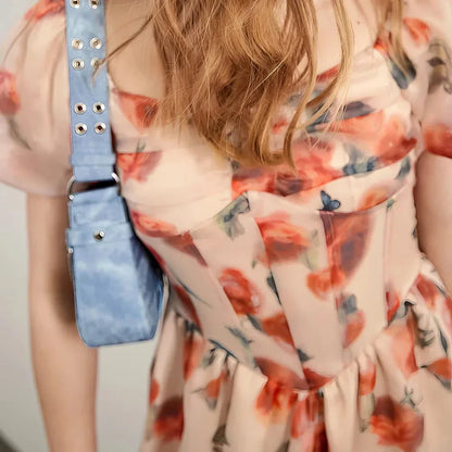 Elegant spring floral V-neck dress with slimming waistband and tea break princess skirt