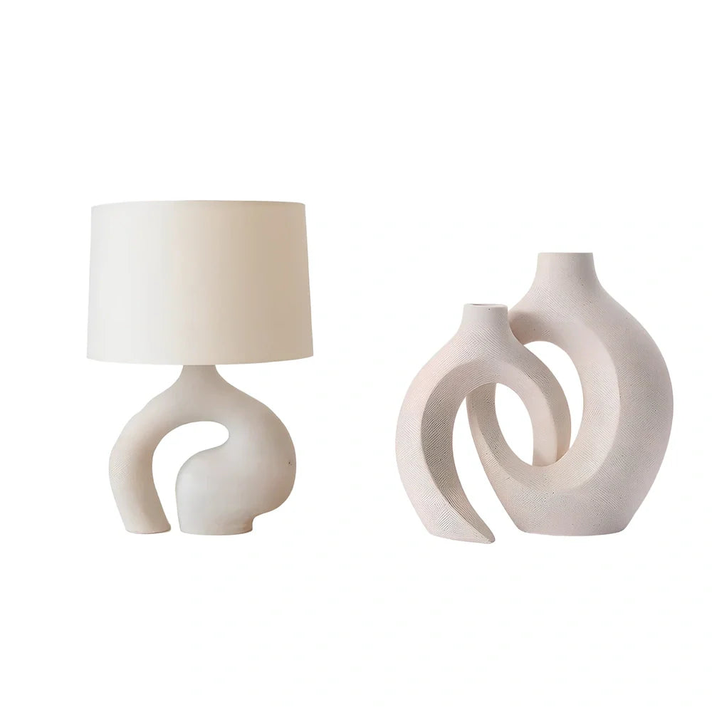 30x45cm Nordic fabric table lamp with resin base and cloth shade for modern interiors