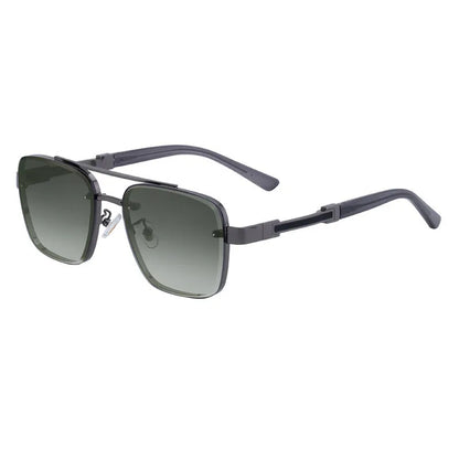 Men's vintage style sunglasses with UV protection in gold double gray colour option