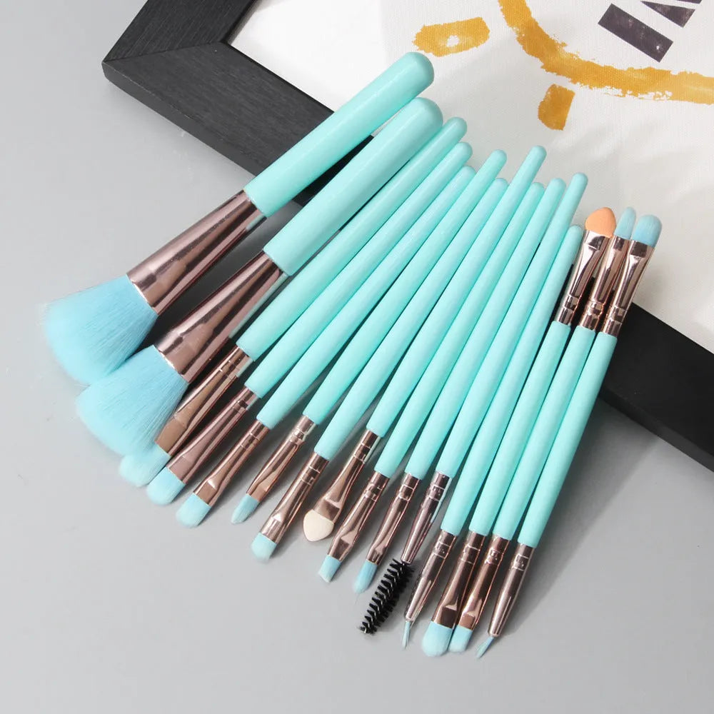 MAANGE 18-piece make-up and brush set with fan-shaped tools for blending and application
