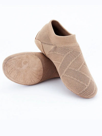 Camel-coloured Latin dance shoes with cotton mesh upper and leather soles for contemporary dance and yoga