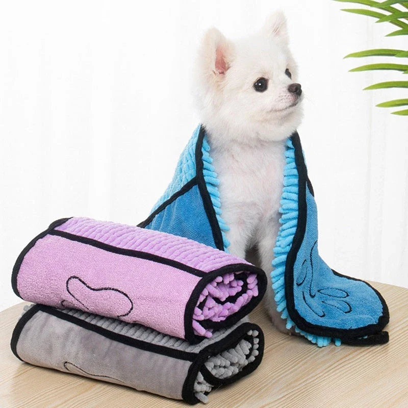 Premium pet towels made with super-absorbent chenille fibers for quick drying and convenient cleanup