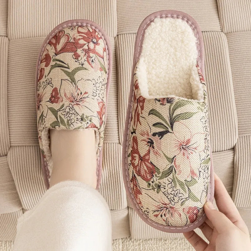 Warm winter linen-surface cotton household slippers in red flower colour with PVC sole.