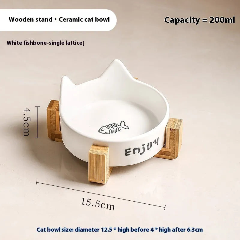Porcelain cat bowl with cat ear design in 2-in-1 configuration for food and water
