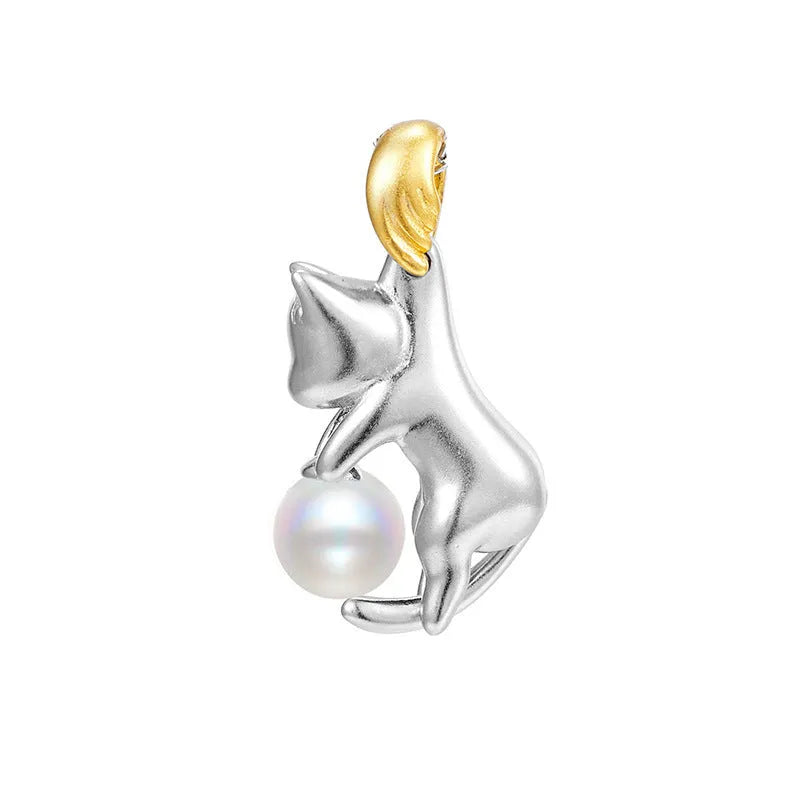 Close-up of a delicate 925 sterling silver cat charm on a 45cm clavicle chain with a lobster clasp.