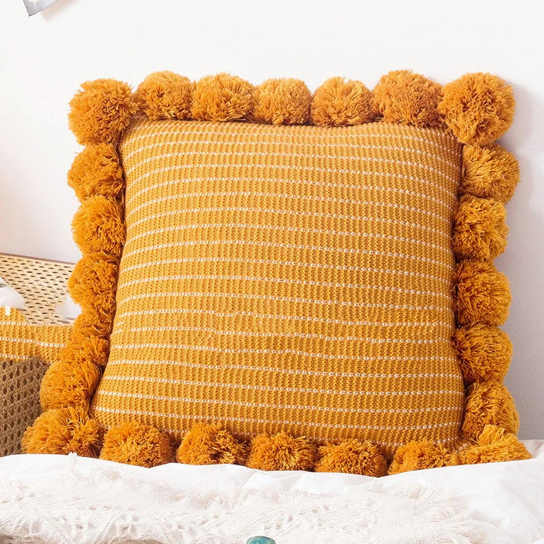 45cm square knitted throw pillow with removable cover in Nordic style