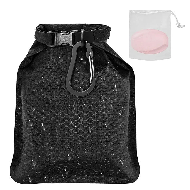 Waterproof bubble net soap container measuring 17 by 13 centimetres on a plain background