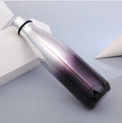 Stainless steel vacuum flask with 500ml capacity and double-wall insulation for temperature control