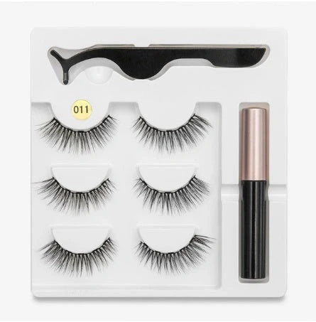 Magnetic false eyelashes set for easy, glue-free application and a stunning look.