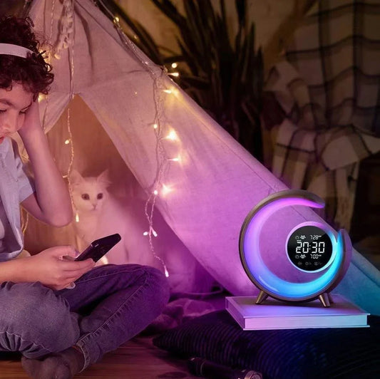 White noise dual alarm clock with heart-shaped design, RGB lighting, measuring 220mm wide by 225mm tall