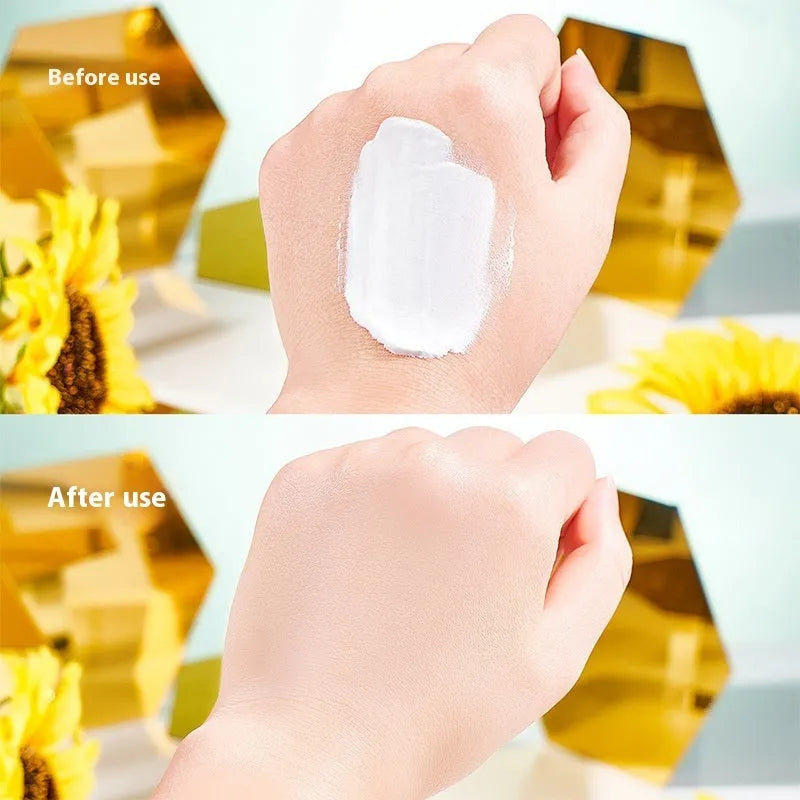 40g tube of SPF50 moisturising and refreshing sunscreen cream