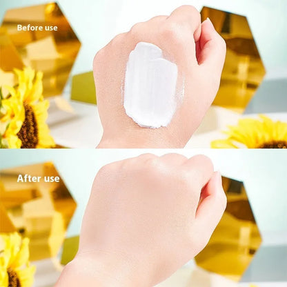 40g tube of SPF50 moisturising and refreshing sunscreen cream