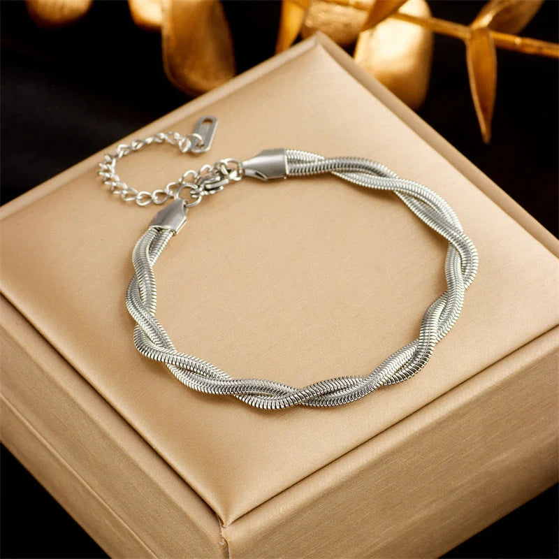 Gold plated stainless steel punk fashion bracelet for women, luxury jewellery with unique design