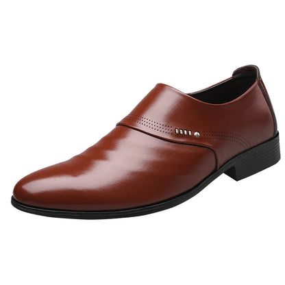 Men's casual pointed toe shoes in black artificial PU with elastic band, low heel, and rubber sole