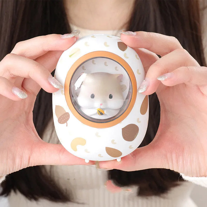 Hamster hand warmer power bank portable USB heater 5000mAh capacity 18.5Wh lithium battery ABS and aluminium alloy construction white colour space capsule design dual function fourth gear heating
