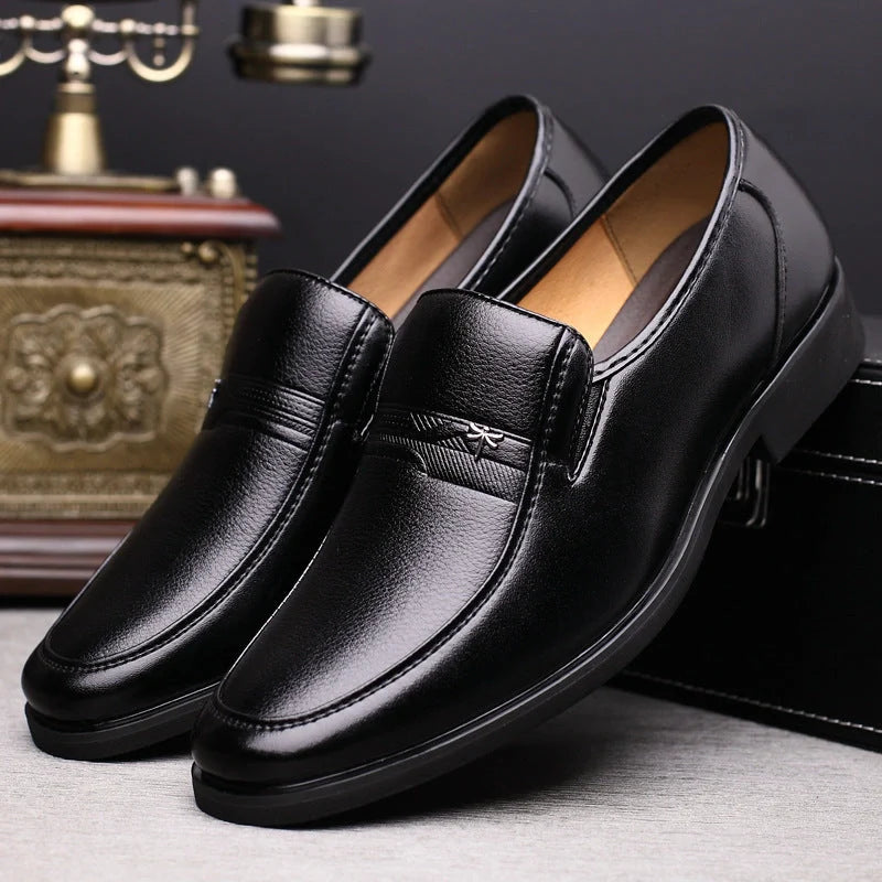 Men's leather business casual shoes with rubber sole in black and brown
