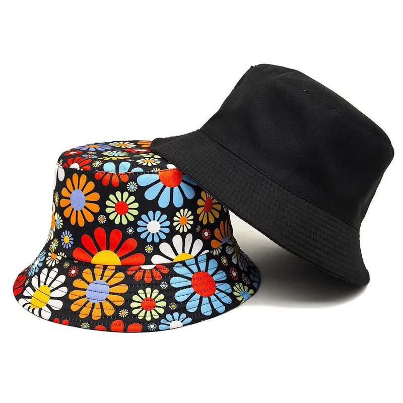 Bucket hat sun hat in flower print design with dome crown, made from breathable polyester fabric for sun protection, suitable for all seasons with M size fitting 56-58cm head circumference for retro style outdoor wear.