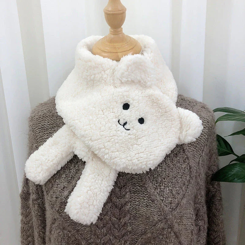 Cosy lamb wool scarf with adorable bear design in various colours