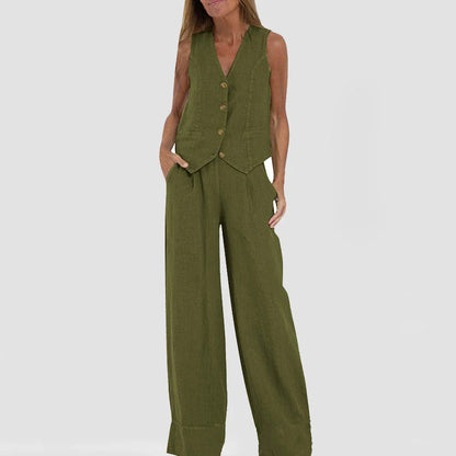 Chic sleeveless top and relaxed trousers set for women in various colors and sizes