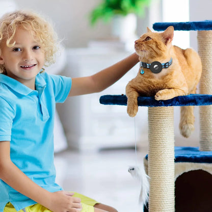 Adjustable Airtag pet collar with reflective strip and bell for cats and dogs