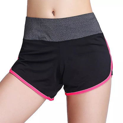 Women's two-piece sports shorts with built-in liner in various colours