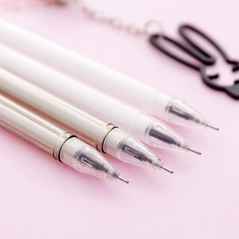 Paper crane rabbit pendant gel pen with 0.38mm tip for smooth writing in office, stationery and school use, measuring 17cm long with plastic shell, available in multiple refill colours including white paper cranes and black rabbits random selection.