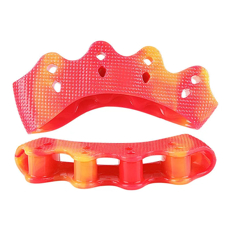 Five-hole SEBS toe separator in colour gradient, average size, for overlapping toes and daily leisure use