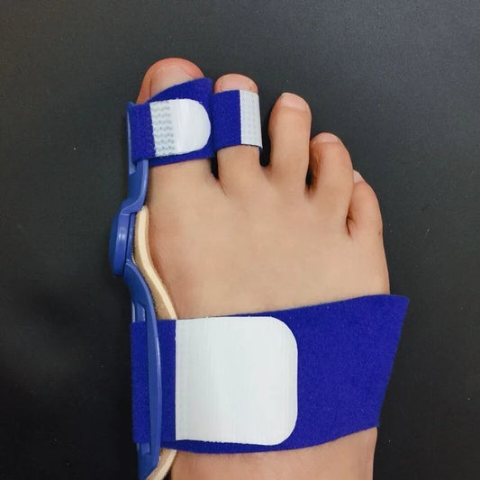 Big Foot Valgus Corrector in skin tone and white, designed for all-day wear and foot alignment correction