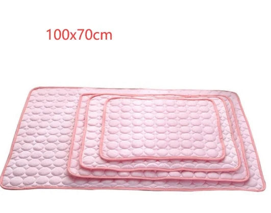 Premium cooling pet pad made with heat-resistant fibers for instant relief from summer heat for dogs and cats