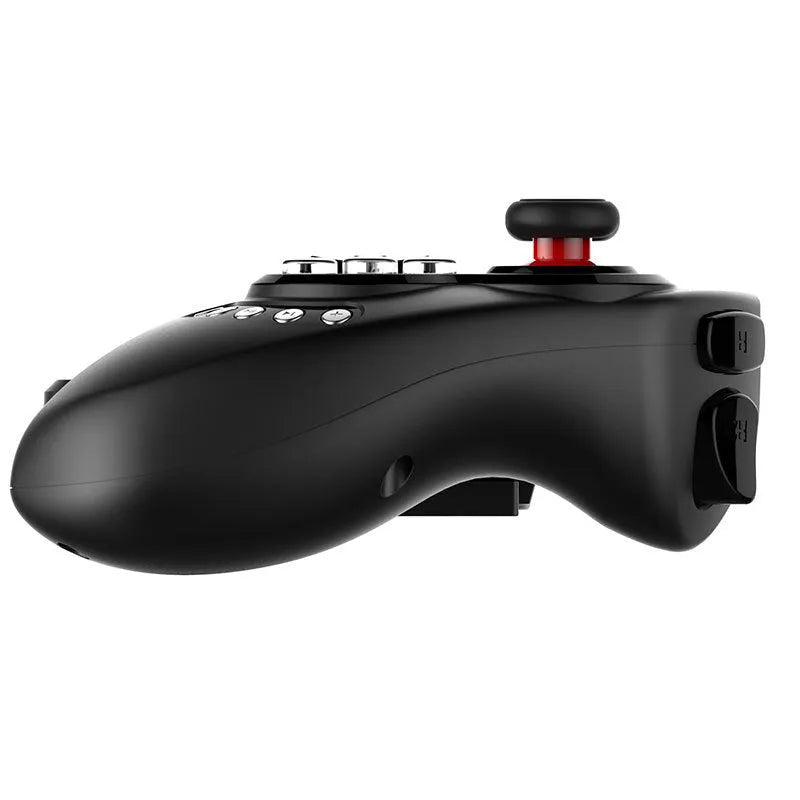 PG-9023 black wireless telescopic game controller expanded with a smartphone mounted in the centre.