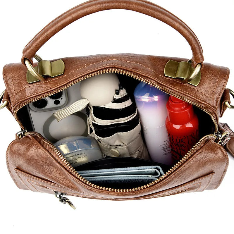 Women's grey one-shoulder crossbody bag with retro style and square shape