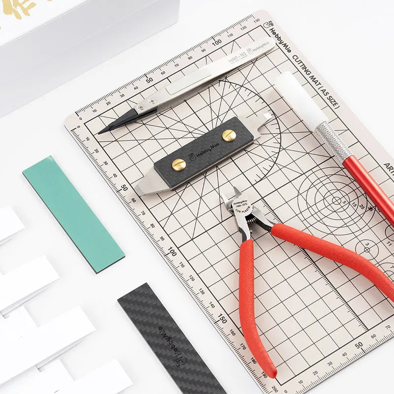 Meow Maker metal model tool featured set for crafting and miniature assembly.