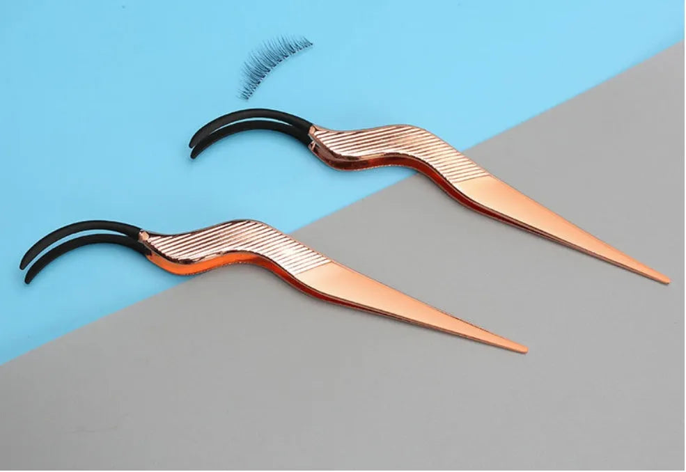 Rose gold eyelash curler aid for false eyelash application with gold colour option