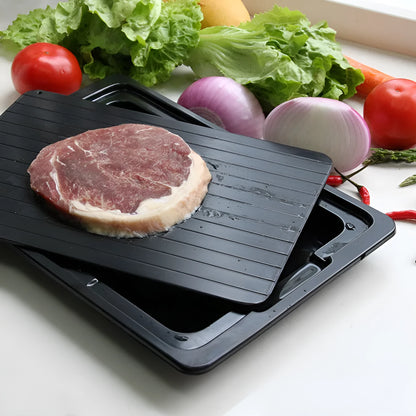 Quick defrost tray with drip tray, silicone and aluminium alloy thawing plate for frozen food