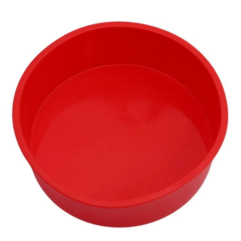 Red round silicone cake mould set showing 4-inch, 6-inch, and 8-inch sizes for baking trays