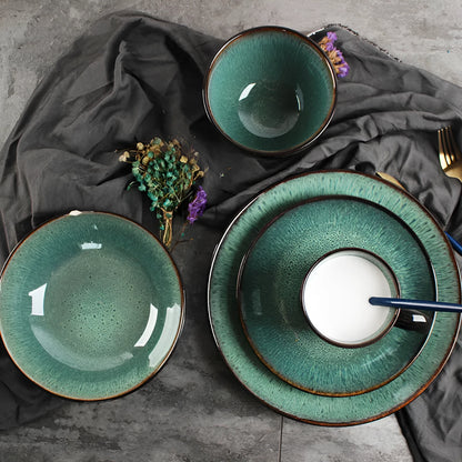 Retro European style porcelain bowls and plates set with round shape on dining table