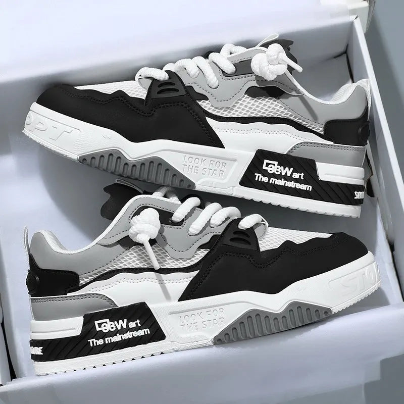 Men's low-top board shoes with soft rubber sole, available in beige, white and yellow, or white and black colour matching, designed for daily wear and universal sports use in sizes 39 to 46.