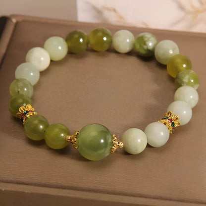 Original design jade bracelet in Xiuyan jade green colour, women's light luxury sweet Mori style jewellery.