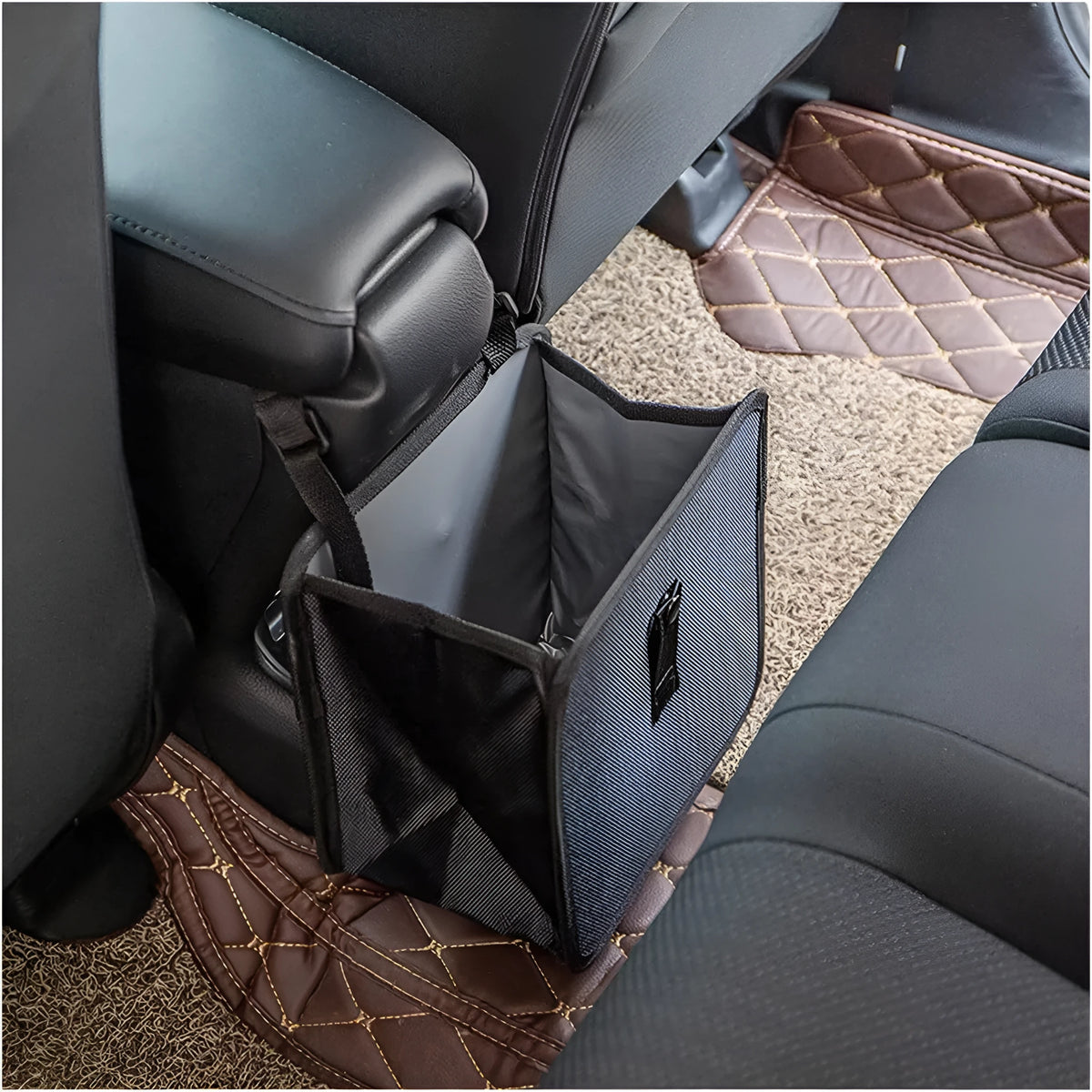 Black car folding trash can with hanging function and waterproof Oxford cloth material