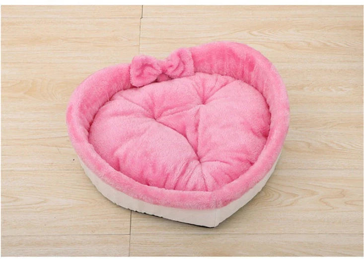 Cozy heart-shaped pet bed in grey and pink colors, suitable for small, medium, and large dogs and cats
