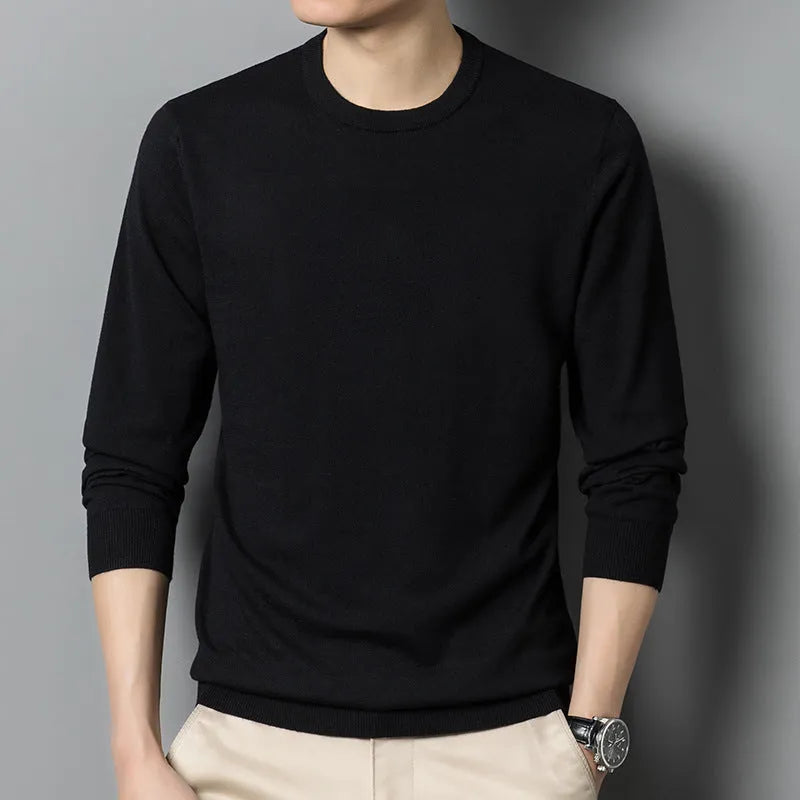 Men's heavy wool pullover sweater in light business style with fine yarn construction