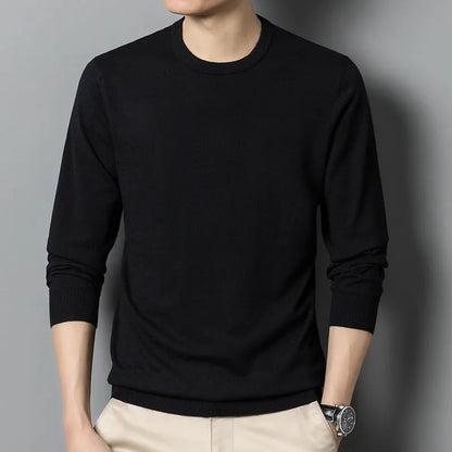 Men's heavy wool pullover sweater in light business style with fine yarn construction