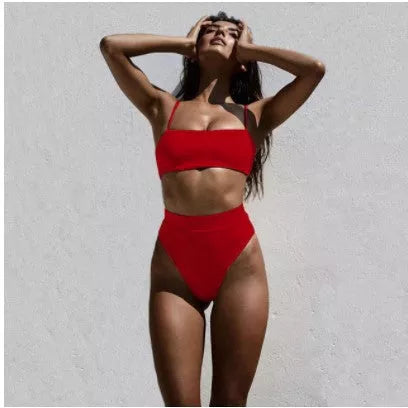 Ladies' three-point bikini swimsuit in solid colour with chest pad