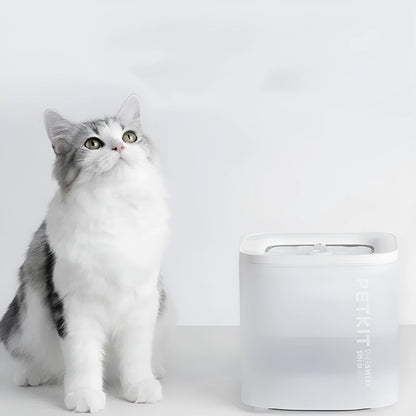 Xiaopei SOLO2 smart pet water dispenser in white with filtration system